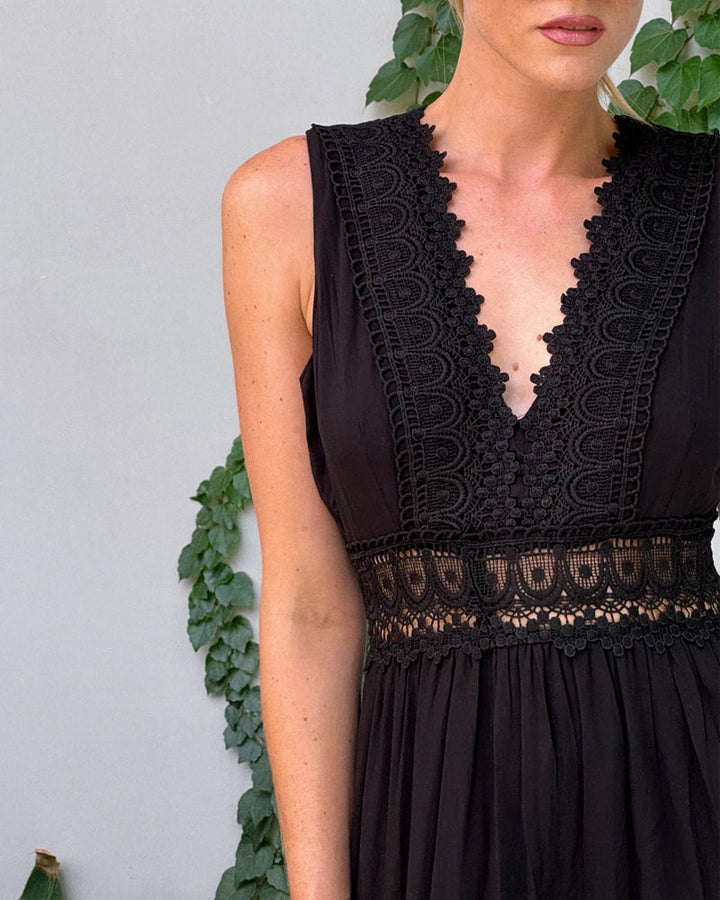 Dottie - Vestido de Renda Estiloso