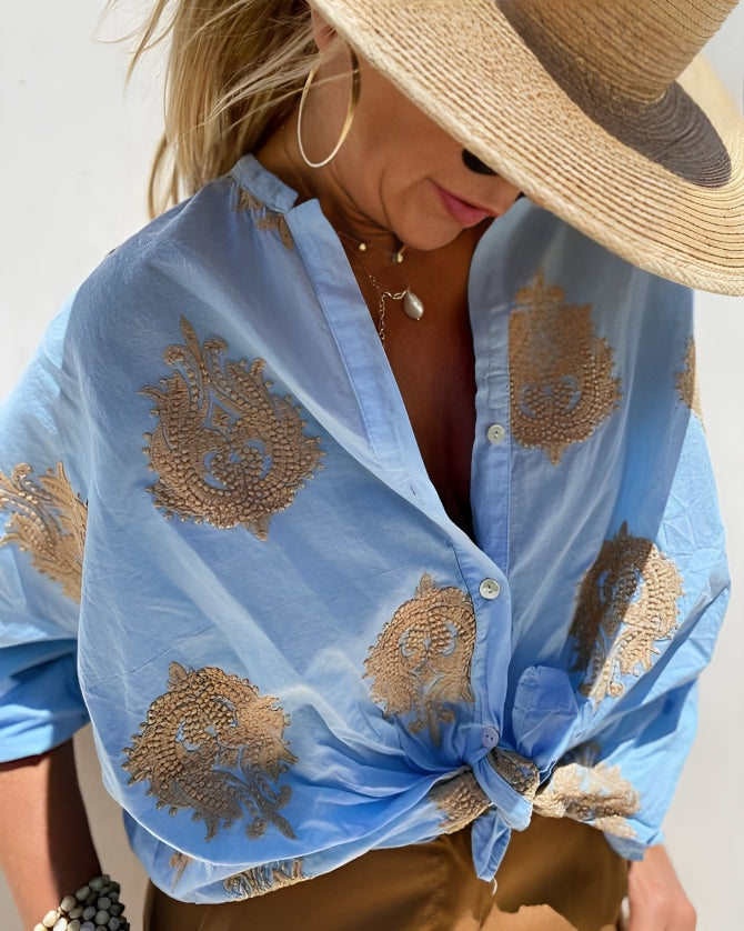 Carlyn – Blusa Estilosa e Elegante