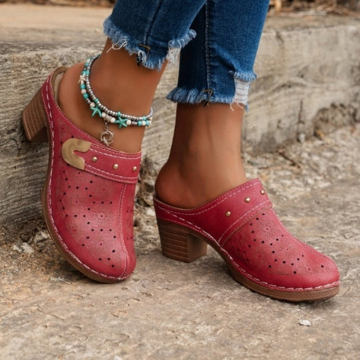 Beatrice - Sandálias Fechadas de Ponta Grossa para Mulher com Estilo Slip-On