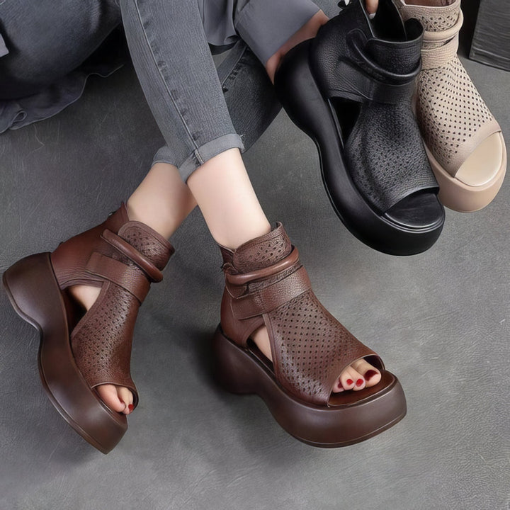 Audrey - Sandálias com forma de botas